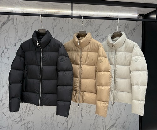 Coat Will Be Compressed During Shipping So QC Dose Not Look Full It Will Expaned When U Ge
