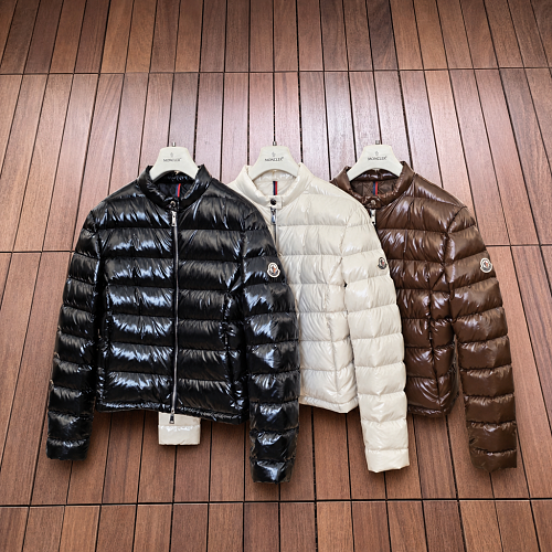 The Genuine 90 Goose Down Filling Not The Inferior Synthetic Down Material Found On The Ma
