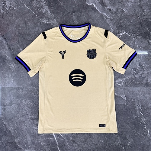 12 Football NO.1085575--303FT