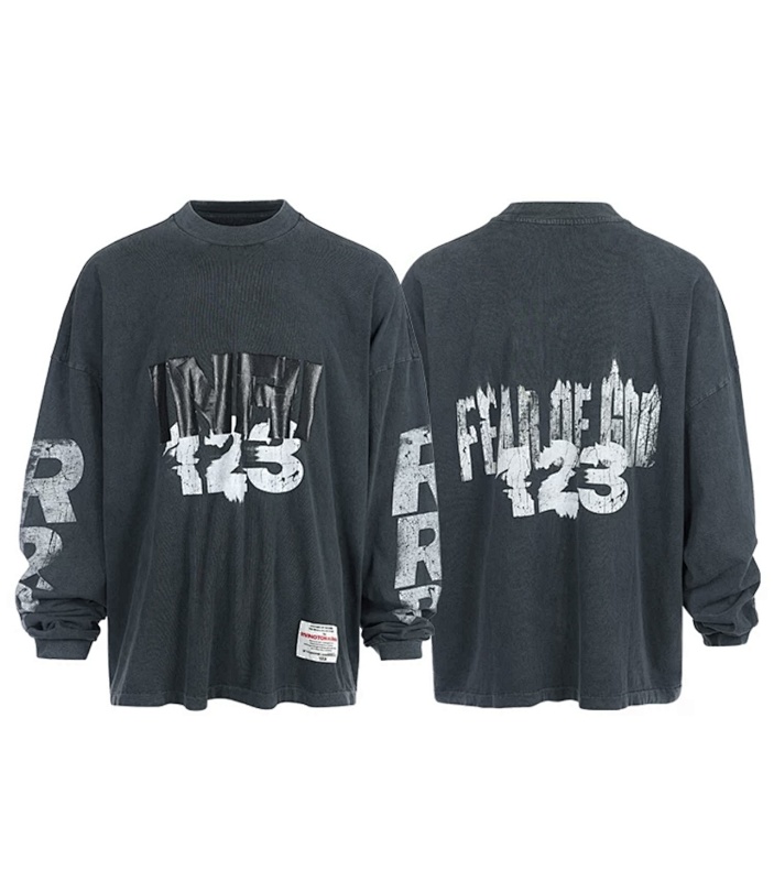 Sweatshirt OR Sweater