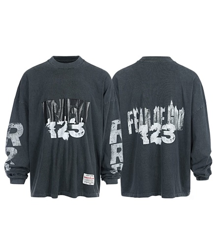 Sweatshirt OR Sweater