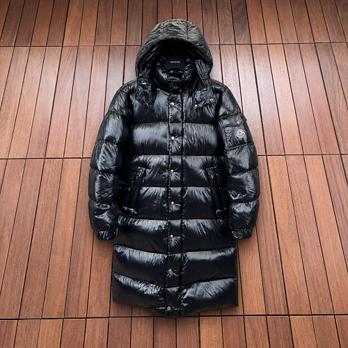 The Genuine 90 Goose Down Filling Not The Inferior Synthetic Down Material Found On The Ma