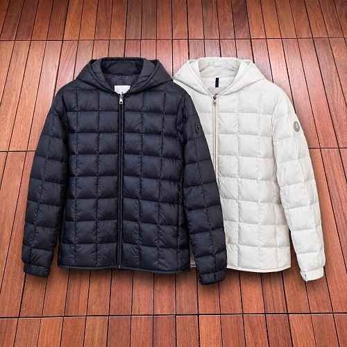 The Genuine 90 Goose Down Filling Not The Inferior Synthetic Down Material Found On The Ma