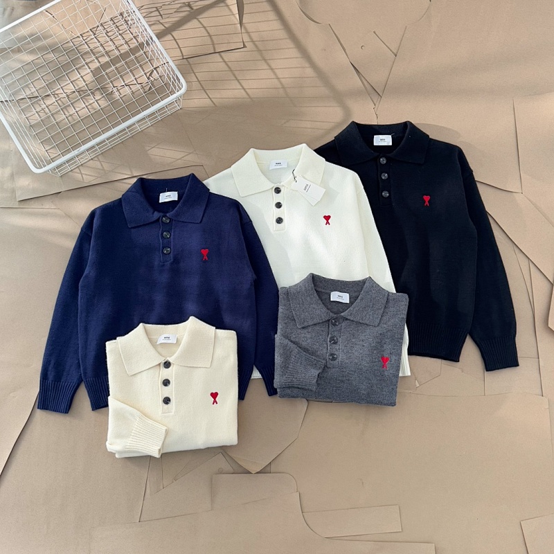 Sweatshirt OR Sweater