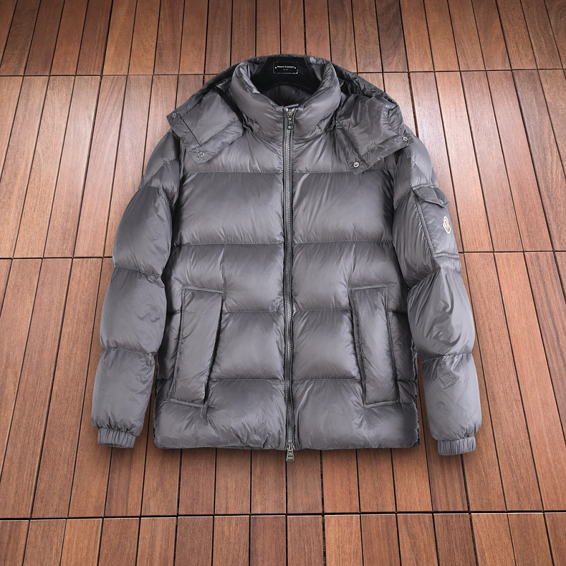 The Genuine 90 Goose Down Filling Not The Inferior Synthetic Down Material Found On The Ma