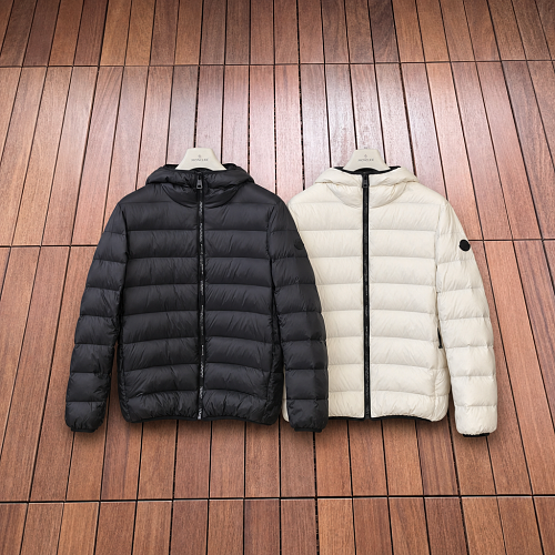 The Genuine 90 Goose Down Filling Not The Inferior Synthetic Down Material Found On The Ma