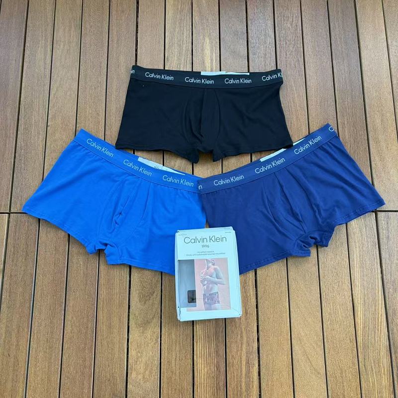 Three Pieces NO.260701330-373GY