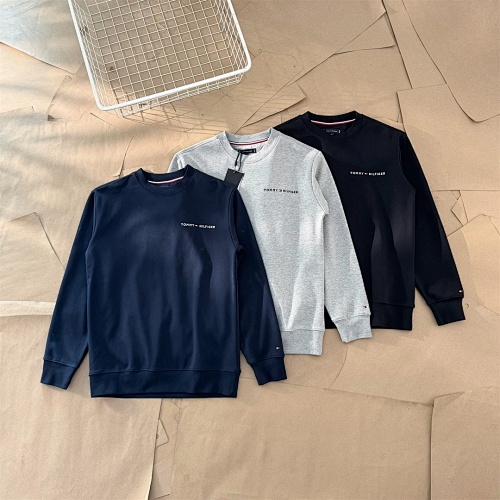 Sweatshirt OR Sweater