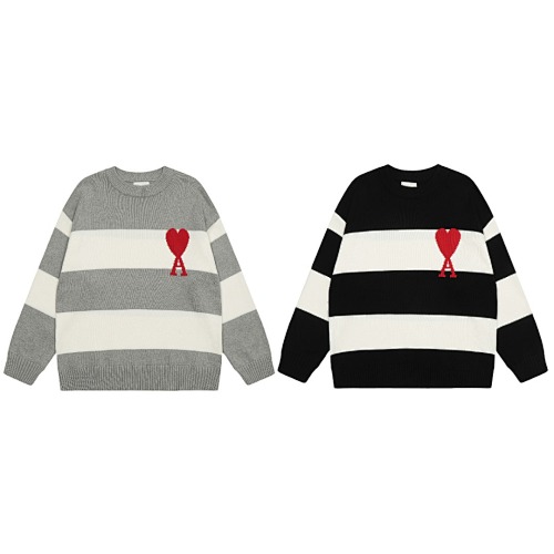 Sweatshirt OR Sweater