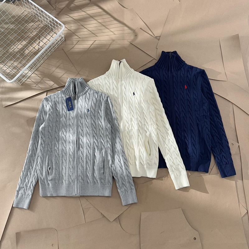 Sweatshirt OR Sweater