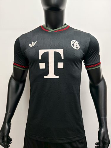 12 Football NO.1085523--303FT