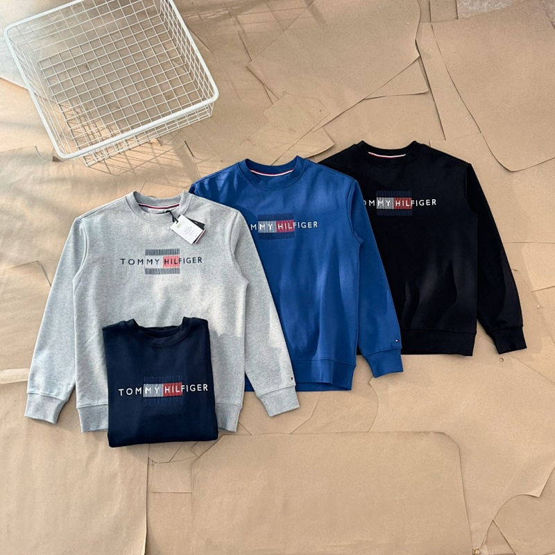 Sweatshirt OR Sweater