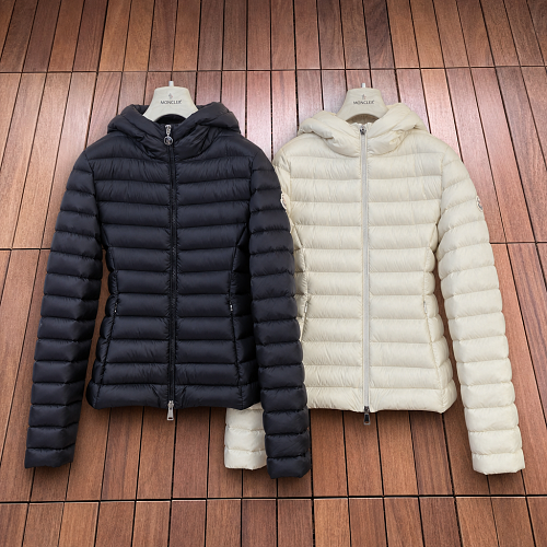 The Genuine 90 Goose Down Filling Not The Inferior Synthetic Down Material Found On The Ma