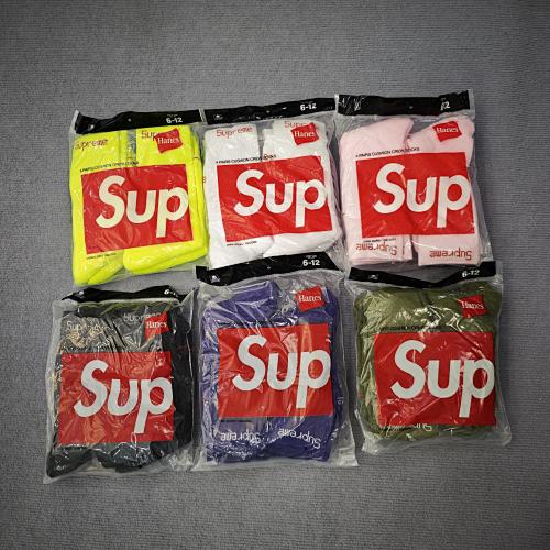 Four Pairs NO.1187251