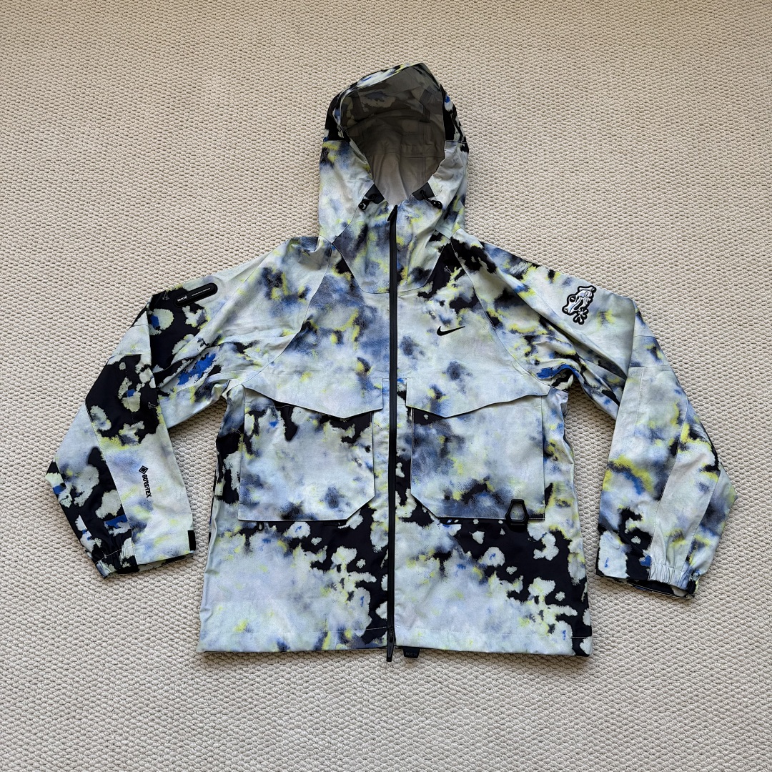 Nocta jacket