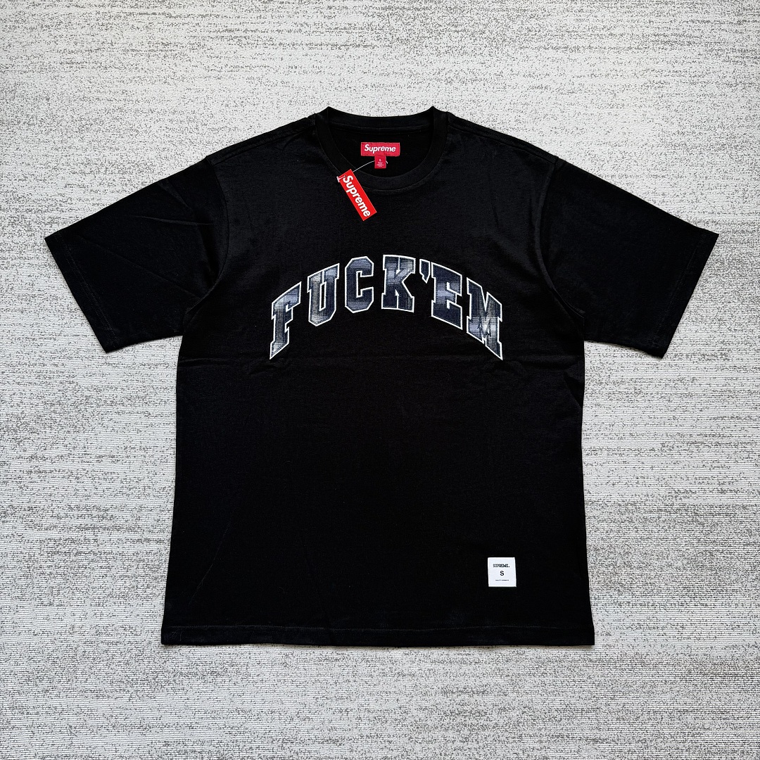 Supreme tee
