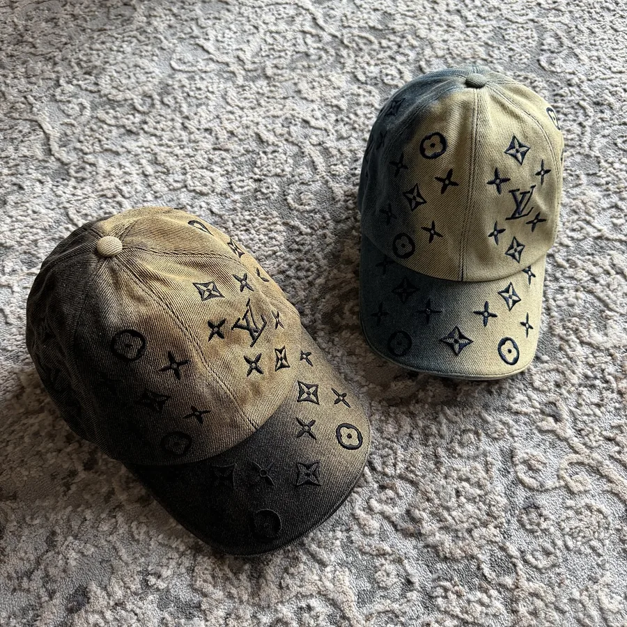 渐变帽子————blue & black