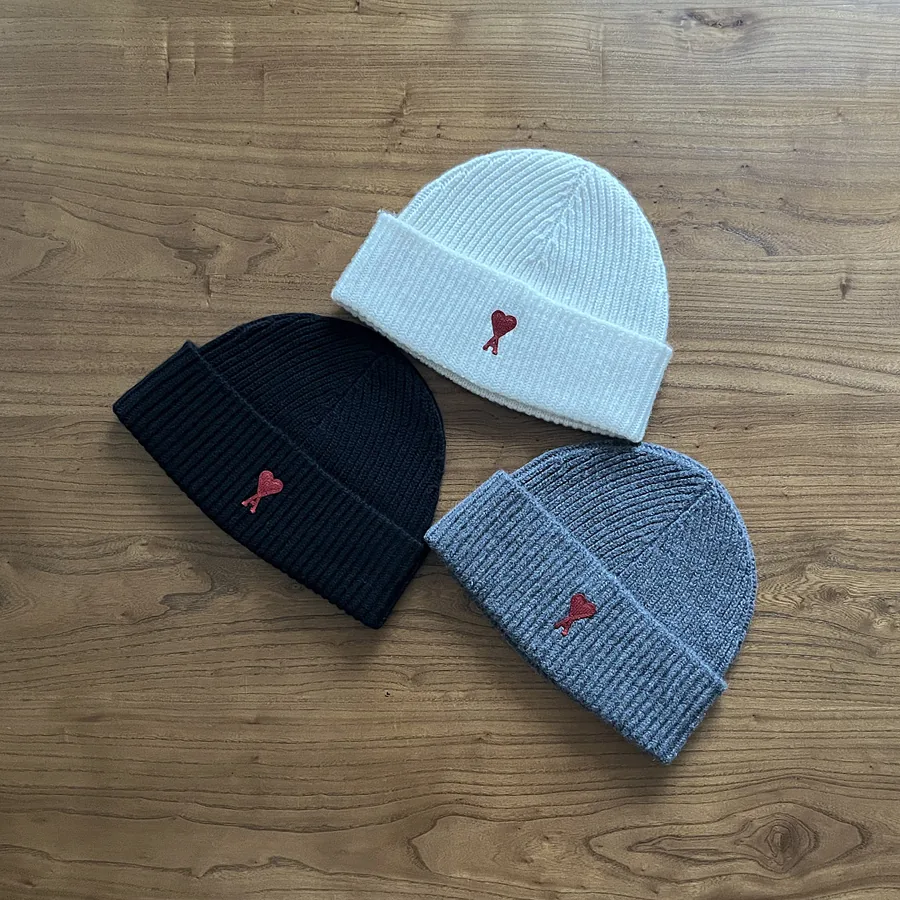 羊毛帽子, P15, https://item.taobao.com/item.htm?ft=t&id=1046623778111